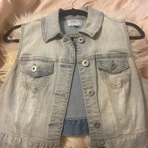Torrid acid wash Jean crop vest